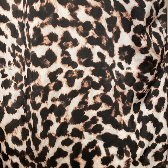 The Limited | Leopard Print Top - Picture 8 of 11